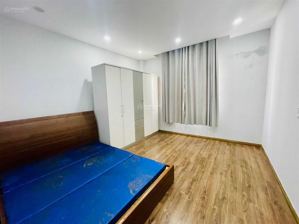 Mega village khang điền 1t 2l  giá 13.2 triệu/th full nội thất, an ninh 0901 471 ***