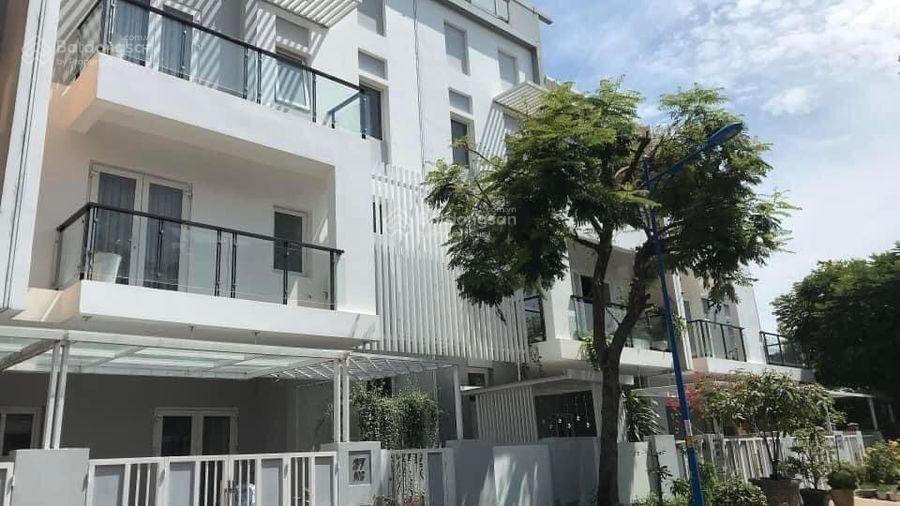 Mega village 95m2, 2 lầu 1 trệt, giá 8.1 tỷ, sổ hồng, có bảo vệ 0908 119 ***