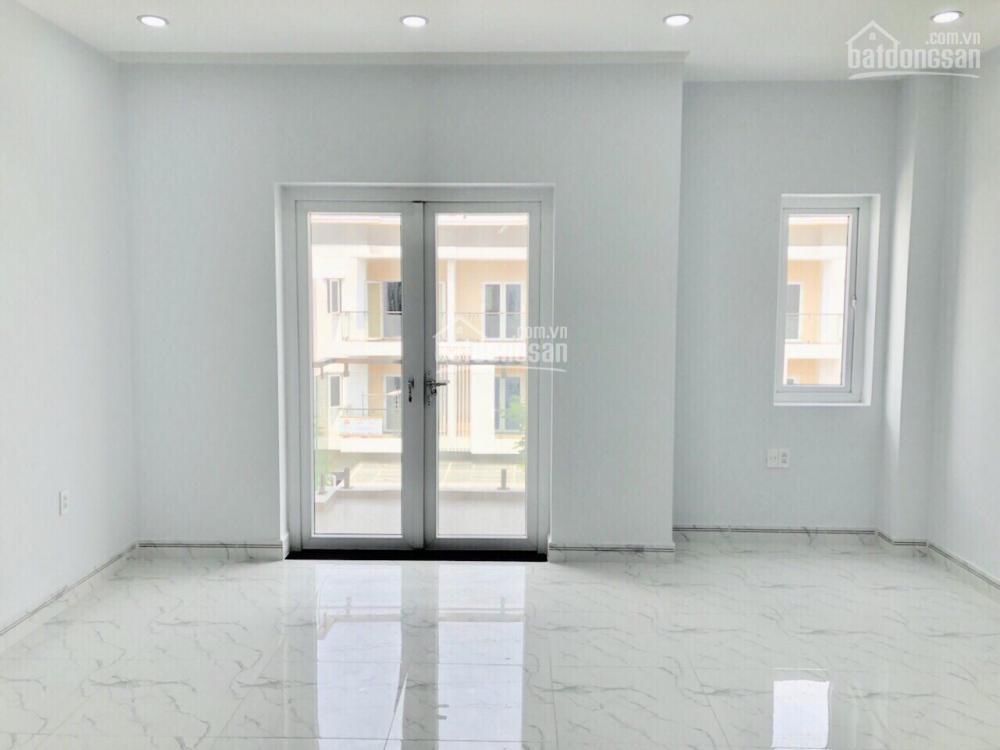 Giá tốt park riverside 5x15m2 đông nam có nội thất, giá 10.7 tỷ tl, an ninh, hỗ trợ vay 0901 471 ***