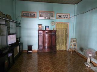Chủ cần bán gấp căn nhà cấp 4, thừa kế từ ông bà để lại (quận 2 giờ tìm giá này khó lắm ạ)
