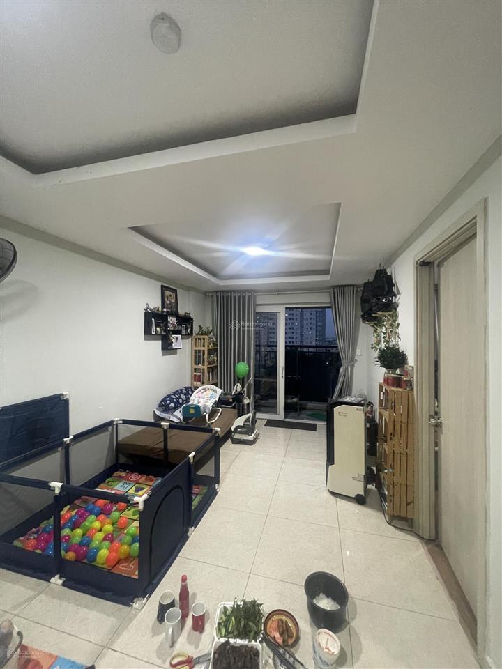 E cư dân bán căn góc giếng trời view công viên 76m2 2pn 2wc , tầng trung giá siêu nét chỉ 2.35 tỷ