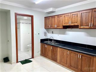 Bán căn góc full nt 65m2 2pn chung cư hiệp thành building. giá rẻ nhất.  e công cư dân c8.13