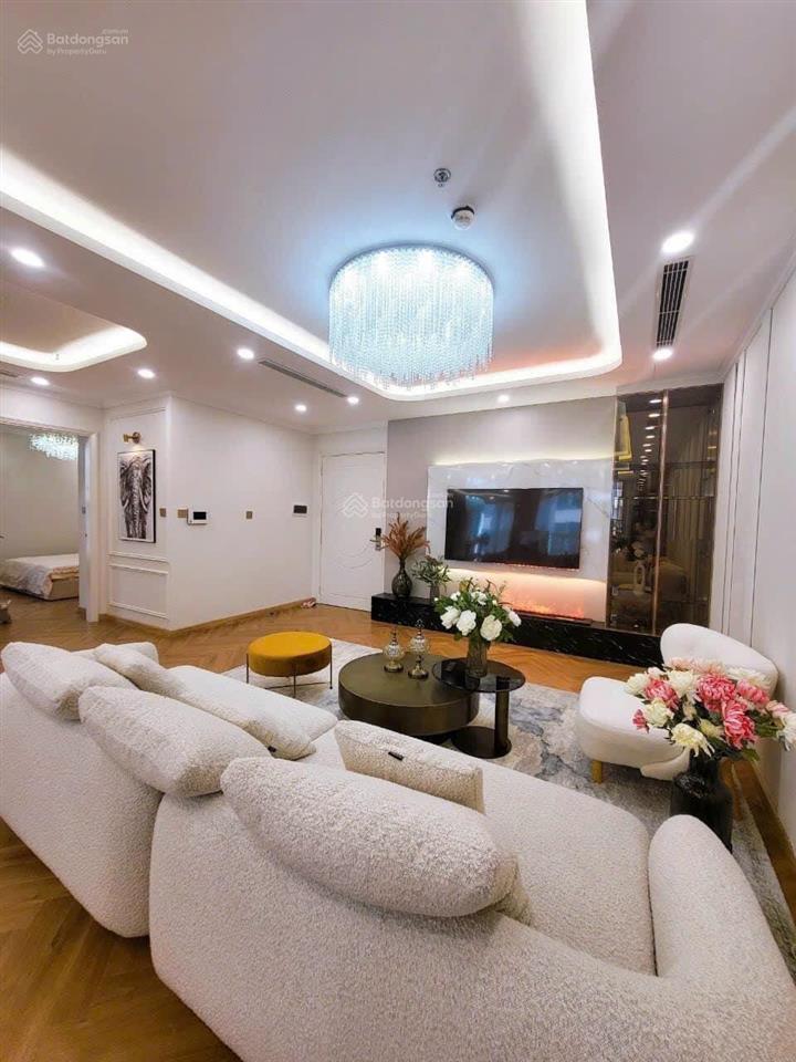 Bán gấp căn hộ 4pn, 3wc, 195m2 tại vinhomes times city  park hill, giá tốt