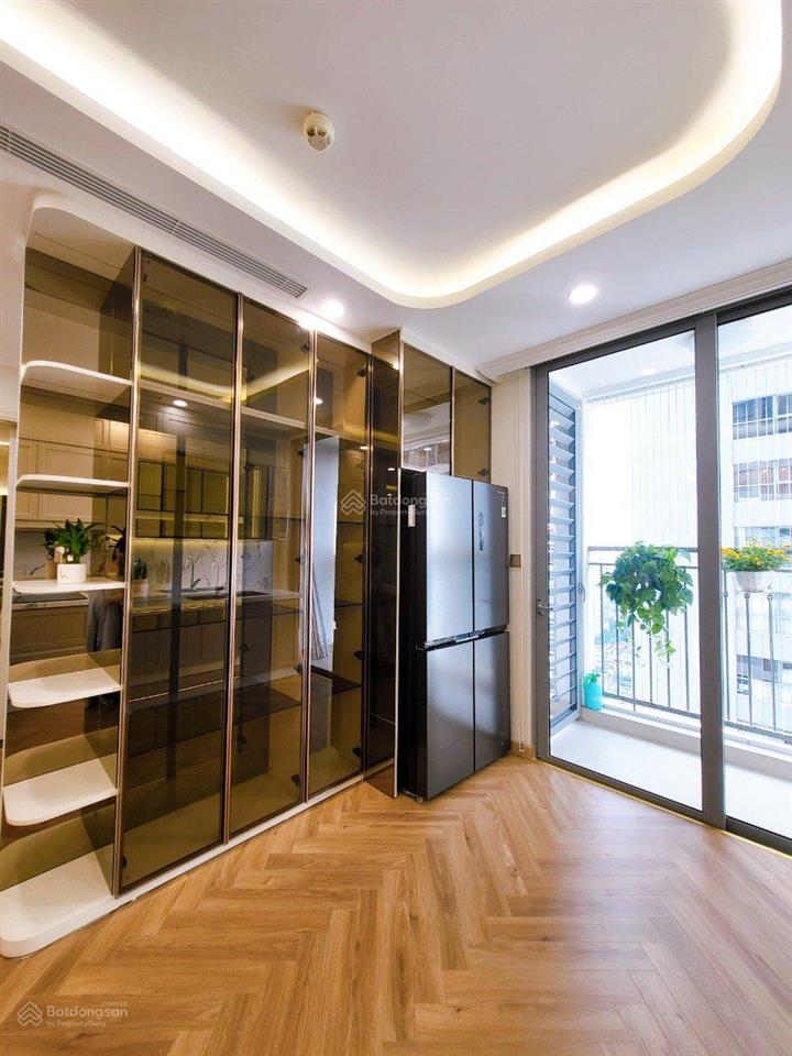 Bán gấp căn hộ 4pn, 3wc, 195m2 tại vinhomes times city  park hill, giá tốt