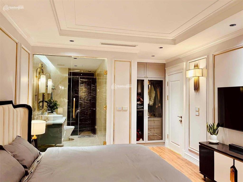 Bán biệt thự mặt tiền đường số 1 p11, dt 8x20m xây 4 lầu, tân cổ điển chỉ còn 19 tỷ