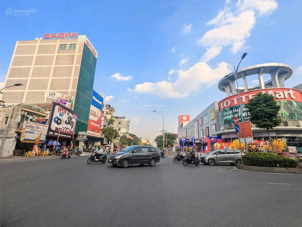 Mặt tiền nguyễn văn lượng dt 7x30m ctxd hầm 8 tầng chỉ 32 ty