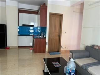 Cho thuê căn hộ 60 m2 có 2 phòng ngủ, 2 wc, nội thất cơ bản  0909 770 ***