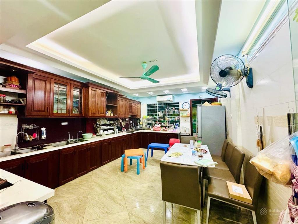 Mặt phố mễ trì hạ bán nhà kinh doanh, vỉa hè sổ vuông 60m2 26,5 tỷ