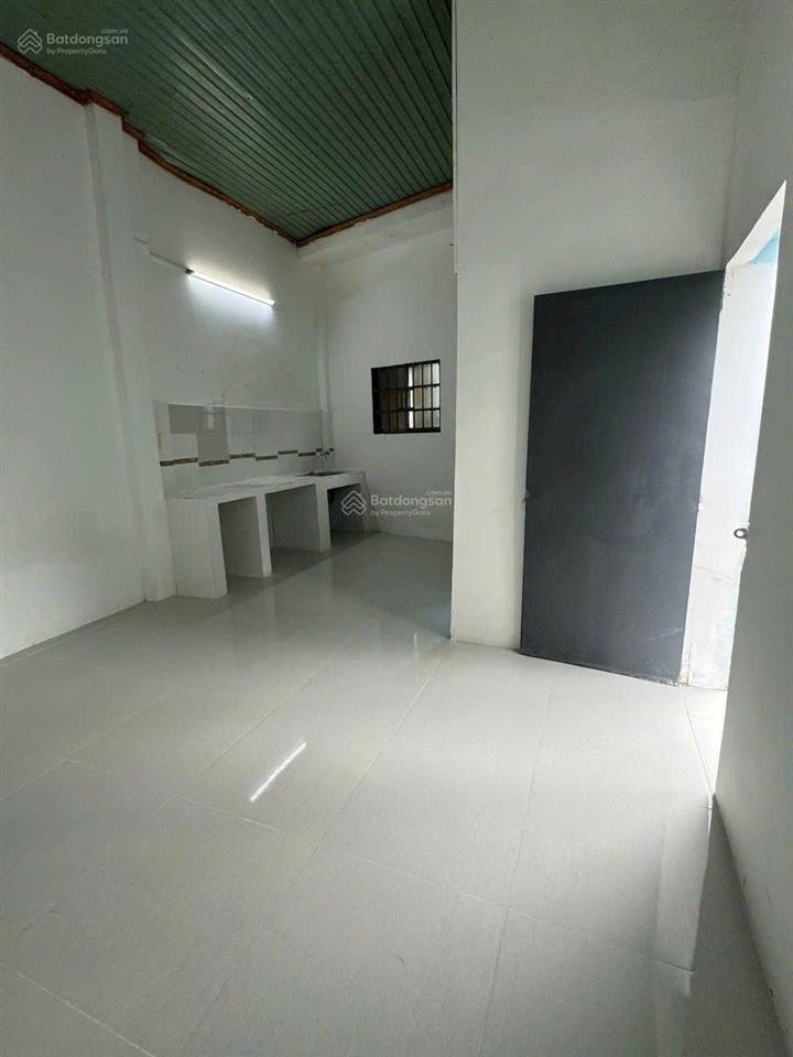 Bán đất 190m2 có sẵn căn nhà cấp 4 đ.tỉnh lộ 2 củ chi , sổ hồng riêng , giá 1.8 tỷ