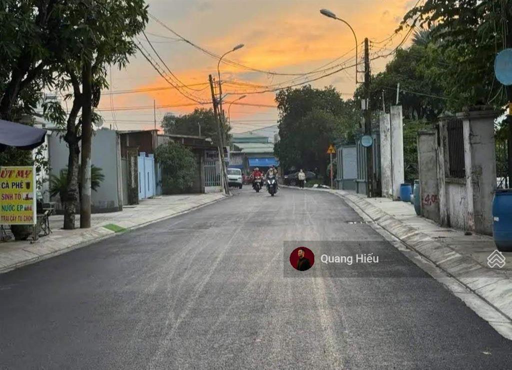 Cần bán lô đất 90m2 đ.nguyễn văn khạ thị trấn củ chi, sổ hồng riêng , giá 1.2 tỷ