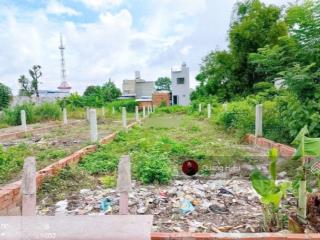 Bán lô đất 124m2 ( ngang 6m ) đ.ninh tốn thị trấn củ chi , giá 1 tỷ 350tr , sổ hồng riêng