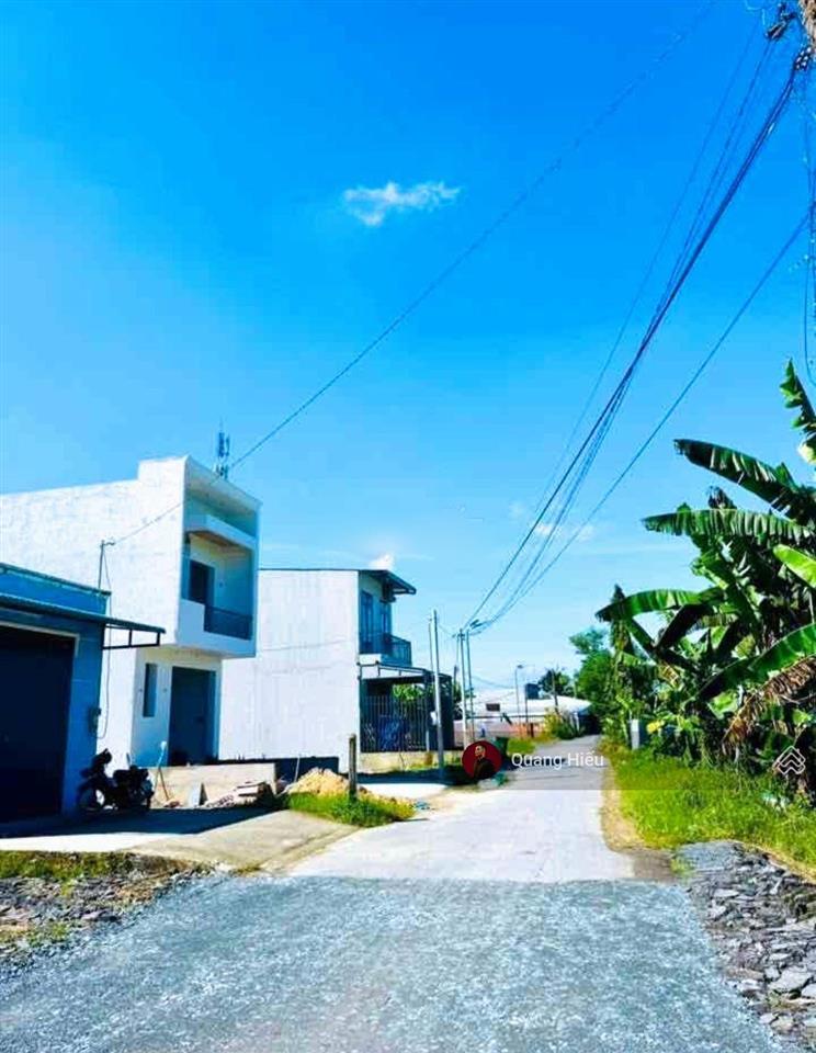 Chủ cần tiền bán gấp lô đất đẹp 125m2 full thổ cư 1 sẹc ql 22, xã phước hiệp, củ chi