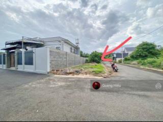 Bán lô đất góc 2 mặt tiền đường xã phước hiệp h.củ chi , dt 105m2 , giá 1.2 tỷ , sổ hồng riêng