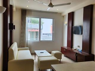 Bán nhà 3 tầng đang cho thuê căn hộ hẻm đường nguyễn thiện thuật ngay biển  0908 208 ***
