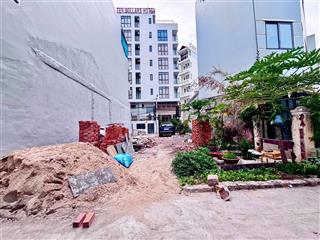 Bán lô đất 2 mặt tiền trước sau hẻm ô tô đường tuệ tĩnh gần biển  0908 208 ***