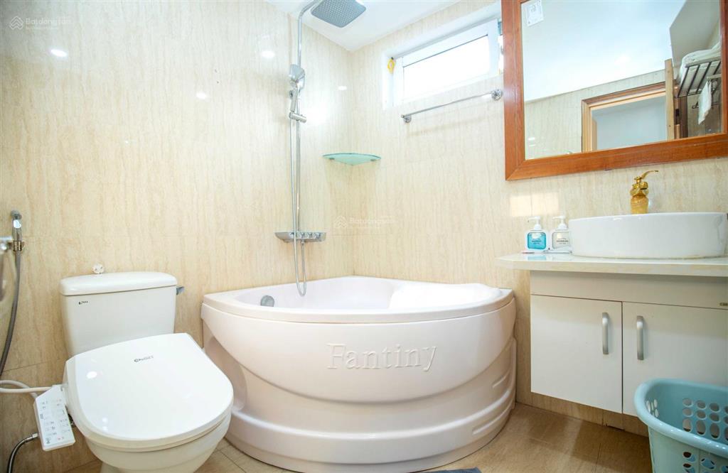 Căn hộ 1 ngủ  60m2 cho thuê phố linh lang, view đẹp, nội thất mới, gần lotte