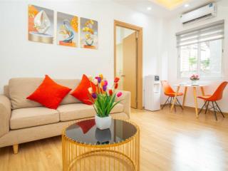 Căn hộ 1 ngủ  60m2 cho thuê phố linh lang, view đẹp, nội thất mới, gần lotte