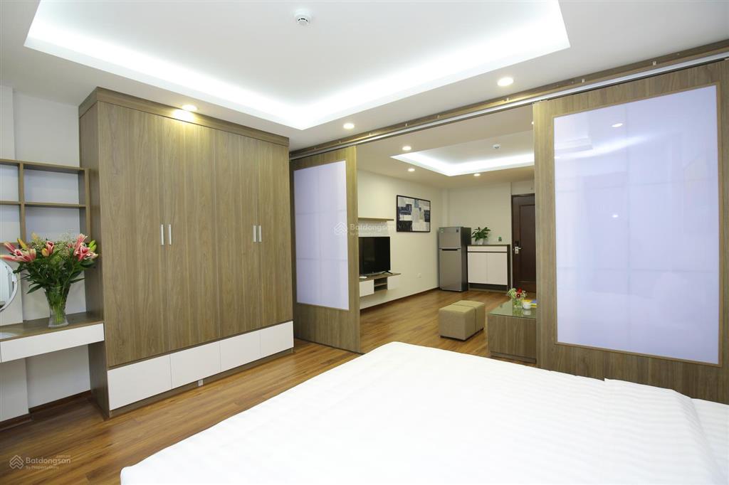 Tòa nhà cho thuê căn hộ dịch vụ 1 ngủ 55m2 tại đào tấn gần lotte. 0909 632 ***