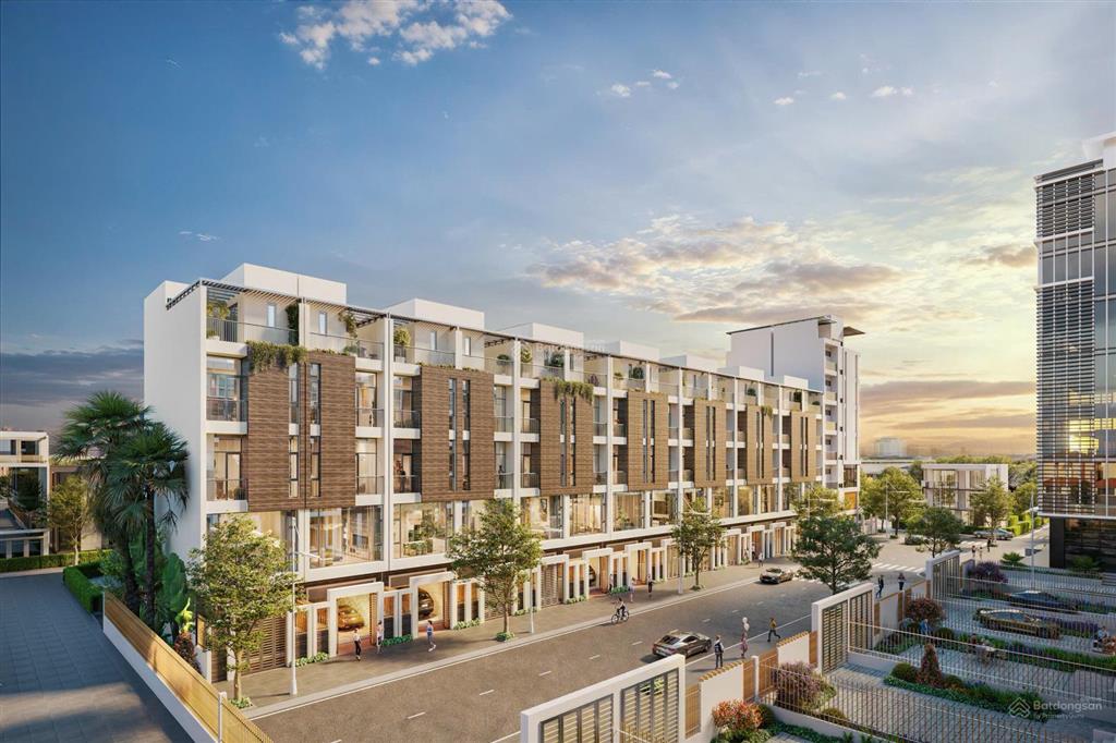 Bán liền kề 80m2, 32 tỷ, lạc trung, vĩnh tuy, hai bà trưng, hà nội, đẹp, nhiều tiện ích