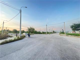 Lô góc vip 2 mặt tiền mb 2248 đông phú đối diện cây xăng, ngay ngã ba, giá rẻ sinh lời ngay khi mua