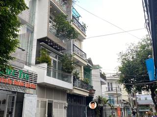 Biệt thự mới xây dựng khu bàu cát  tân bình  dt 5.5 x 25m nở hậu 6m  nhà 5 tầng có thang máy