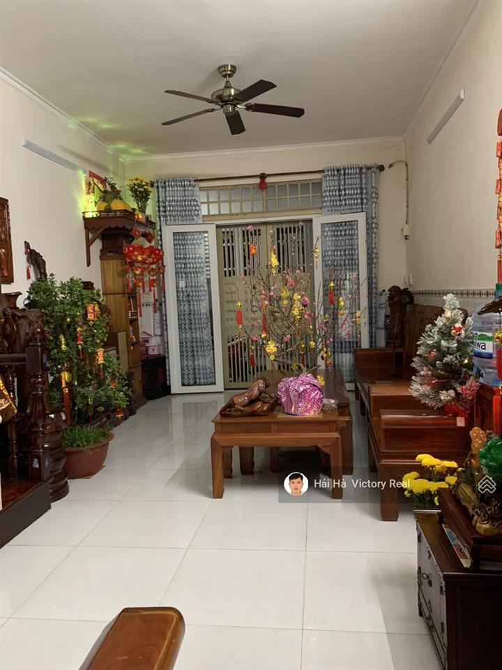 Bán nhà hẻm nhựa 6m đường đất thánh, gần chợ nam hòa  kế bên cx bắc hải q10 dt 4m x 15m x 2 tầng