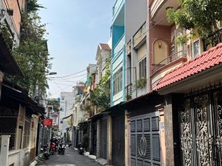 Bán nhà khu bàu cát  tân bình, vị trí đẹp gần mặt tiền đường bàu cát 1  dt 5.45 x 13.25m  cấp 4