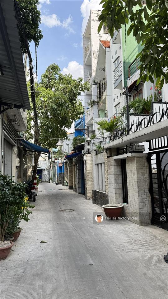 Bán nhà đường cmt8 thông đường hoàng sa  phạm văn hai, dt 3,7m x 16m gpxd 5 tầng + sân thượng