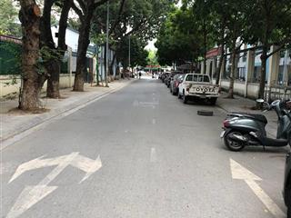 Hàng hiếm! bán đất 110m cầu giấy mặt tiền rộng ngõ ô tô thông vị trí đẹp hàng hiếm cg  0974 228 ***