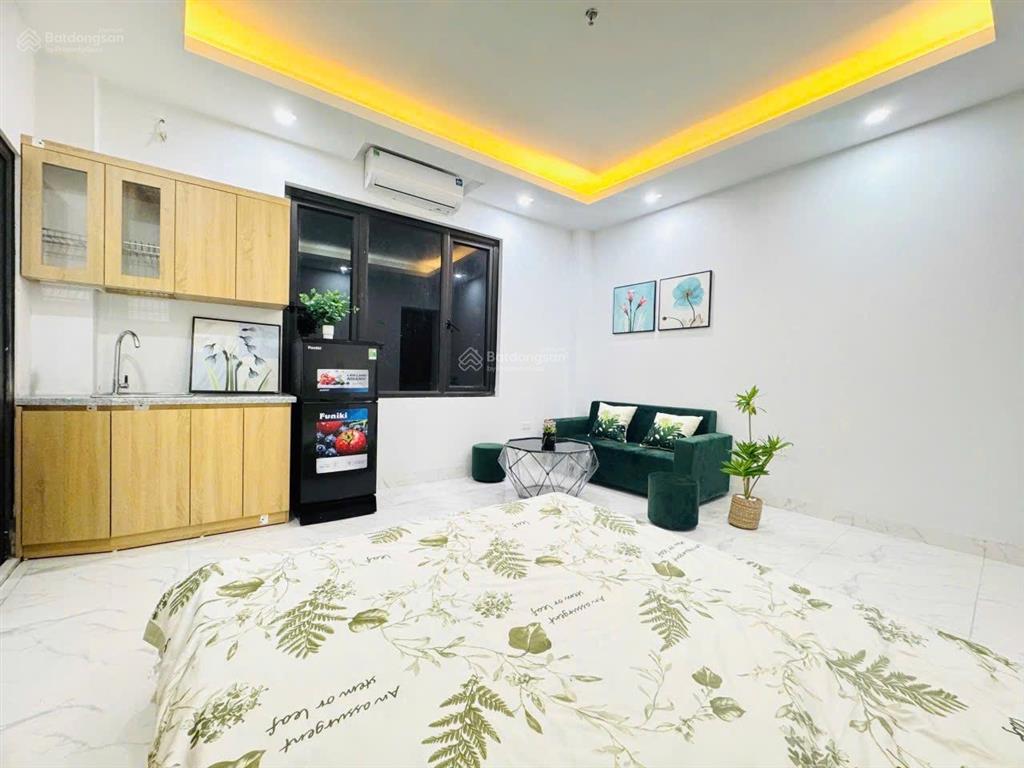 Bán nhà cầu giấy tòa căn hộ 6 tầng 138m2 dòng tiền 1tỷ3/năm full đồ,  0974 228 ***