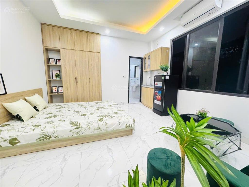 Bán nhà cầu giấy tòa căn hộ 6 tầng 138m2 dòng tiền 1tỷ3/năm full đồ,  0974 228 ***