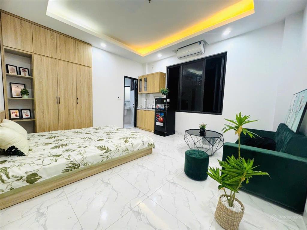 Bán nhà cầu giấy tòa căn hộ 6 tầng 138m2 dòng tiền 1tỷ3/năm full đồ,  0974 228 ***