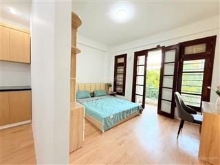 Bán tòa căn hộ hồ tùng mậu 97m2 8 tầng,thang máy,lợi nhuận 1 tỷ/năm, vị trí trung tâm  0974 228 ***