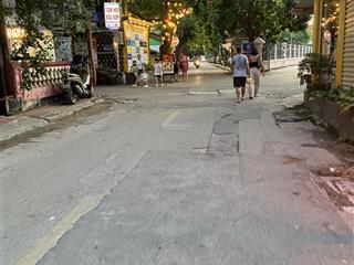 Nhà tô ngọc vân  tây hồ. lô góc  ô tô. gần hồ tây , dt 101m2 , mặt tiền 6.7m. giá 56.5 tỷ