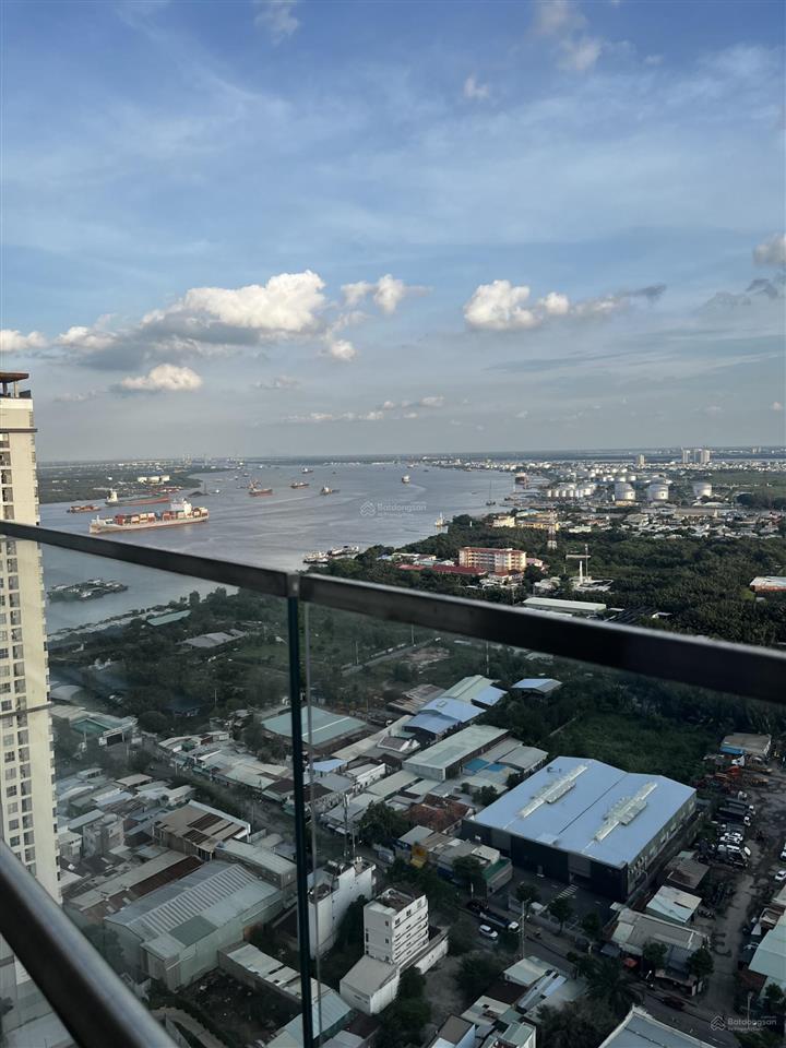 Cần bán ch riverpanorama q7 dt 62m2 giá 4,35 tỷ nhà mới 100% tầng cao view sông  0909 904 ***