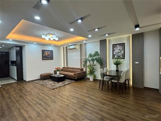 Toà 17t hapulico complex. căn hộ 2 ngủ 2 vệ sinh, 98m2, ban công đông nam, full đồ, có lốt xe