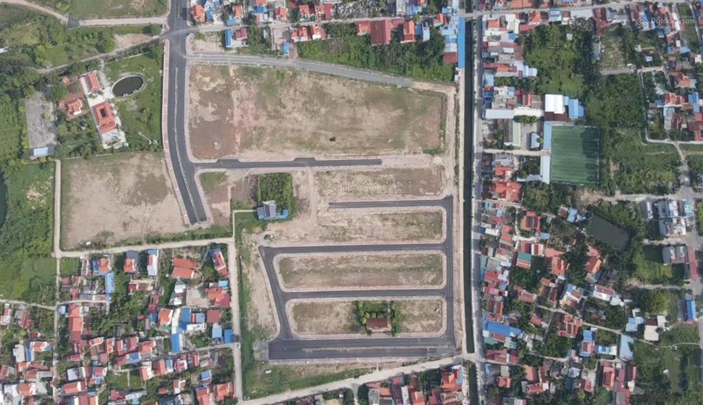 Một lô 60m2 khu b tđc bắc sông cấm ngay gần trung tâm đón tuyến đường 36m nối thẳng ra vũ yên