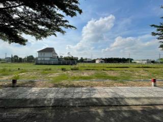 Tôi cần bán lô đất 100m2 giá 1tỷ890 ngay khu công nghiệp tân phú trung huyện củ chi sổ hồng riêng