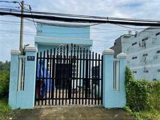 Tôi bán căn nhà 92m2 giá 1tỷ9 ngay coopmart đỗ văn dậy xã tân hiệp hóc môn sổ hồng riêng