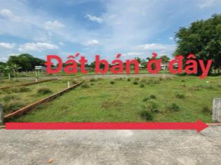 Tôi cần bán lô đất 88m2 2 mặt tiền ngang 5,5m giá 1tỷ890 kdc tân phú trung củ chi sổ hồng riêng