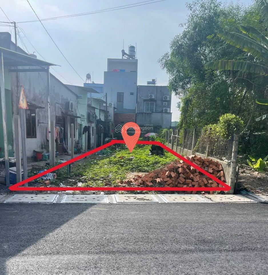 Tối cần bán gấp lô đất 249m2 giá 950triệu đường đoàn minh triết xã thái mỹ củ chi cách uỷ ban 300m