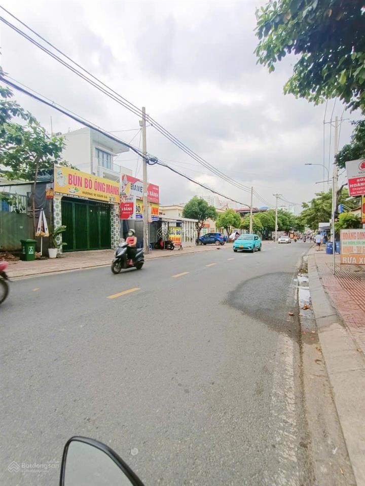 Mặt tiền đường gò dưa ql1a dt 4,5x27m gần chợ đầu mối thủ đức