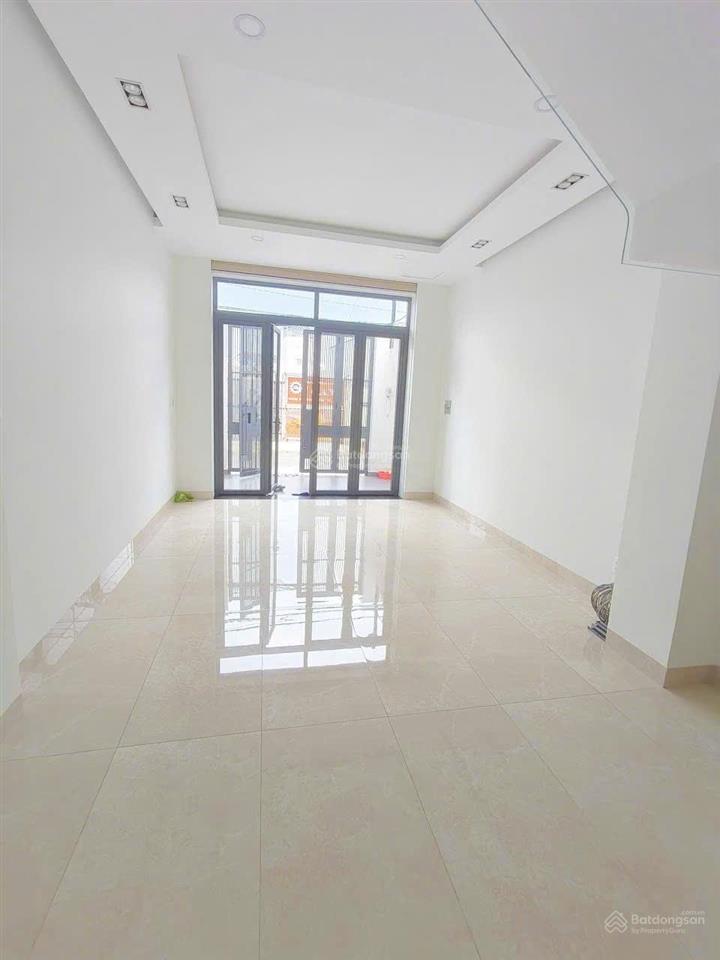 Căn ngay mặt tiền phạm văn đồng  dtsd 320m2 + 5 tầng