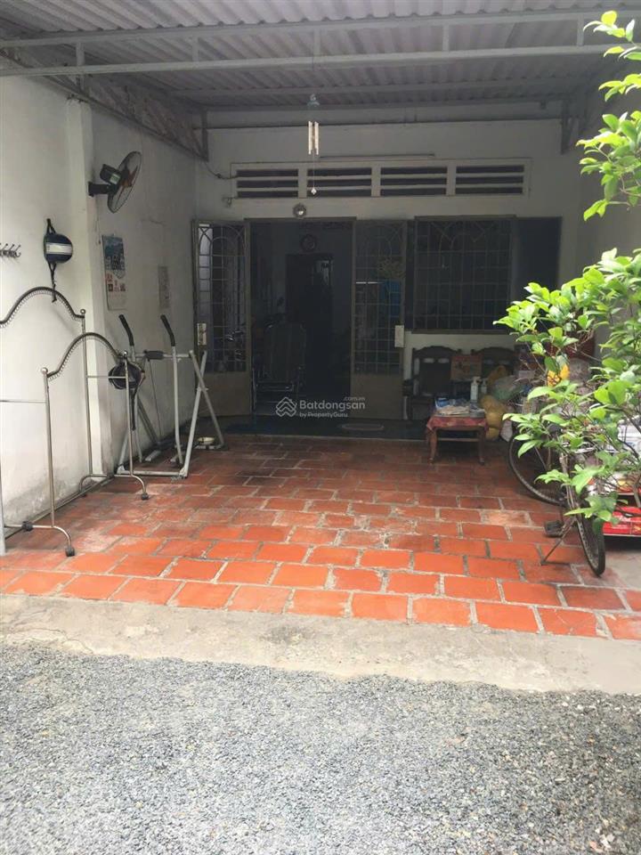 Hàng rẻ  mặt tiền đường số 6 ngay hoàng diệu 2  dt 4.2x22m  khu này rất sầm uất