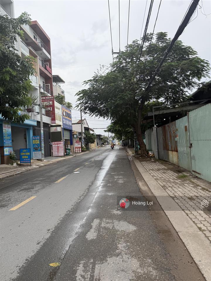 Bán lô đất mặt tiền 40 đường số 6,bhhb,bình tân.dt 424m 97m2 đường 20m 6.5ty