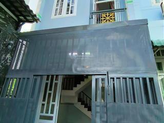 Chính chủ gửi bán nhà ở đường trần văn mười, gần chợ đầu mối hóc môn ql22 .