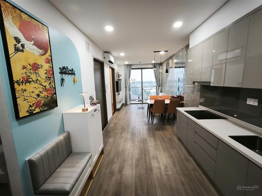 Chính chủ bán river panorama  2pn, 1wc  đã nhận sổ hồng  có hỗ trợ vay  full nội thất mới