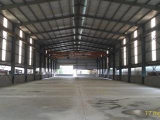 Cần chuyển nhượng đất nhà xưởng ccn nam từ liêm dt 8700m2, nhà xưởng sẵn xe công vào xưởng