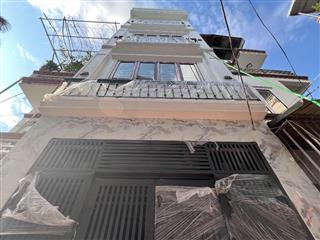 Bán căn nhà 4.5 tầng xây mới hai mặt thoáng trước sau giá tốt tại phường Vĩnh Hưng, Hoàng Mai