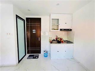 Cần tiền gia chủ bán gấp căn nhà 6 tầng hai măth thoáng gần đường ô tô tại Lĩnh Nam, Hoàng Mai 